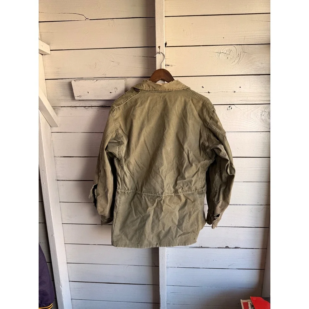 Vintage US Military M-1943 Field Jacket Olive Drab M43 Combat Coat Thrashed